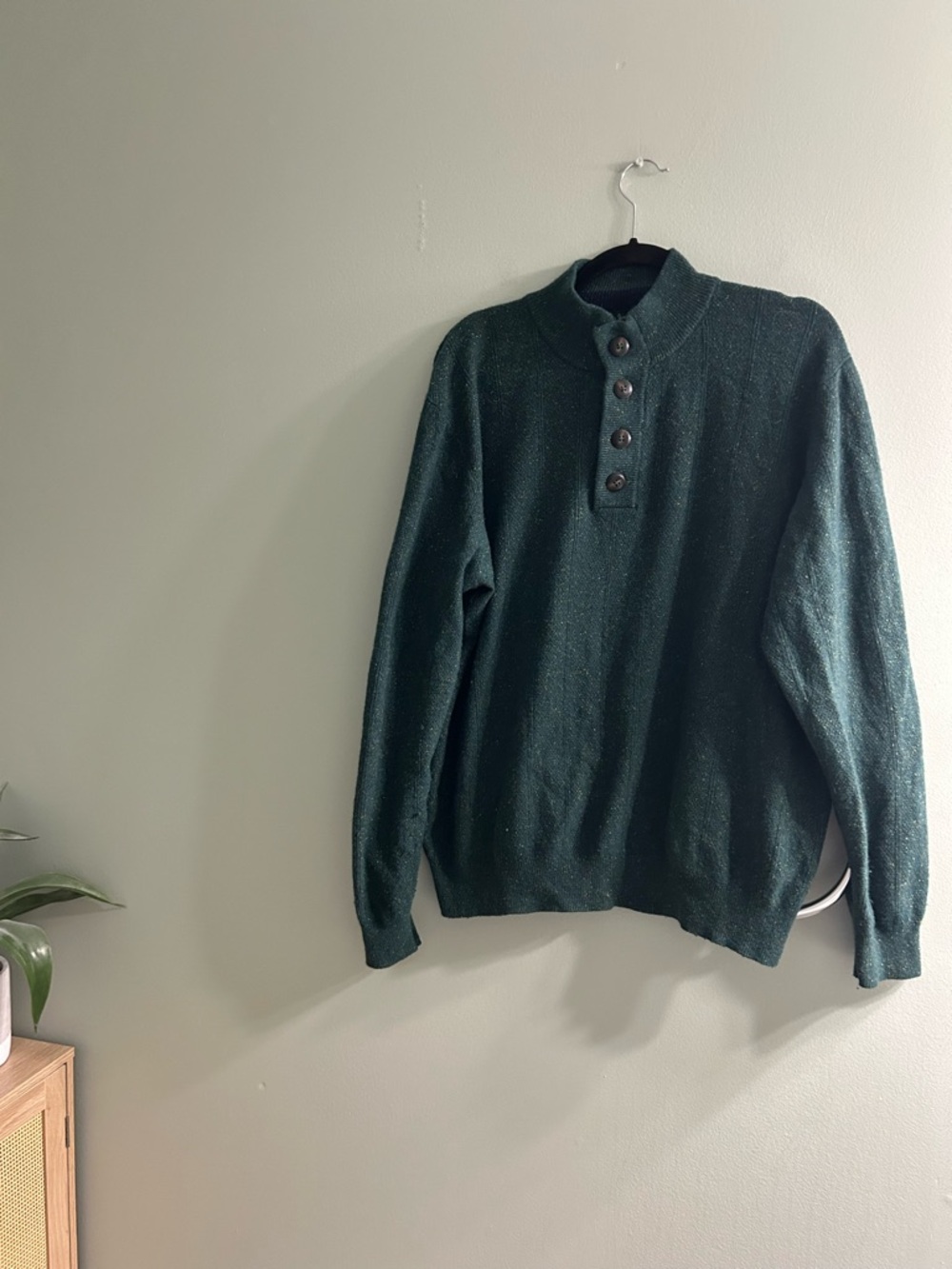 Bobby jones silk and wool blend to up high neck sweater speckled green